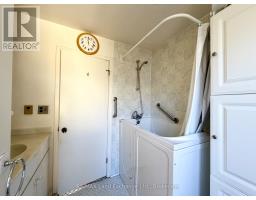 66 CHANTRY VIEW DRIVE - 12