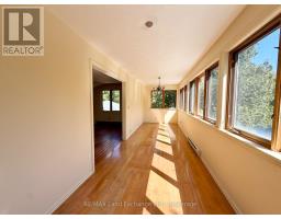 66 CHANTRY VIEW DRIVE - 13