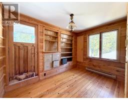 66 CHANTRY VIEW DRIVE - 18