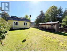 66 CHANTRY VIEW DRIVE - 28