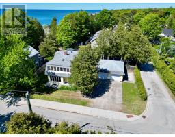 66 CHANTRY VIEW DRIVE - 31