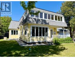 66 CHANTRY VIEW DRIVE - 33