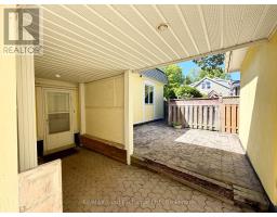 66 CHANTRY VIEW DRIVE - 35