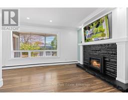 1663 5TH AVENUE E - 20