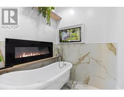 1663 5TH AVENUE E - 21