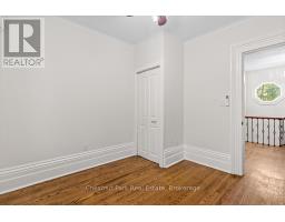 1663 5TH AVENUE E - 32