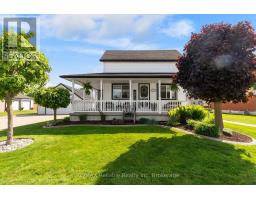 126 FRANCES STREET E - 2