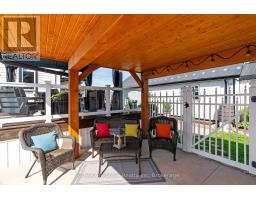 126 FRANCES STREET E - 41