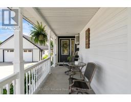 126 FRANCES STREET E - 7