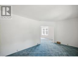 34 CLIFTONVALE AVENUE - 12