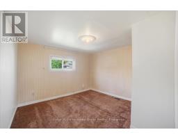 34 CLIFTONVALE AVENUE - 27