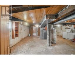 34 CLIFTONVALE AVENUE - 33
