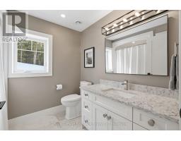 150 LOUISE CREEK CRESCENT - 43