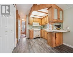 407 TEAK TRAIL - 12