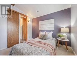 407 TEAK TRAIL - 19