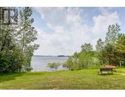 407 TEAK TRAIL - 36
