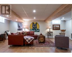 11 - 55 HARRISON STREET - 34