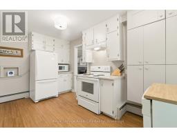 120 HILL STREET E - 17