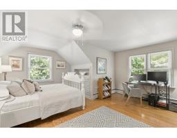 120 HILL STREET E - 26
