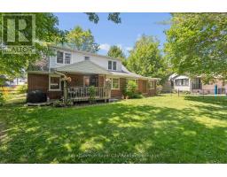 120 HILL STREET E - 39
