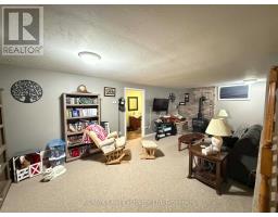 142 CHARLES STREET - 23