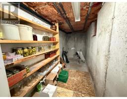 142 CHARLES STREET - 26