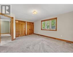 76 WILLIAM STREET - 24