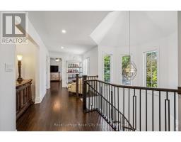 11 - 25 MANOR PARK CRESCENT - 18