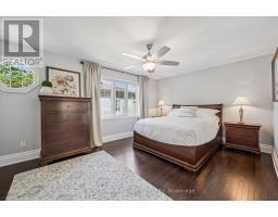 11 - 25 MANOR PARK CRESCENT - 23