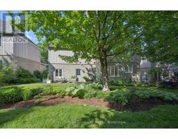 11 - 25 MANOR PARK CRESCENT - 35