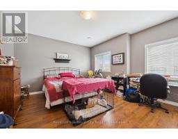 470 ELORA STREET - 38
