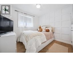 372 VICTORIA ROAD N - 18