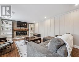 372 VICTORIA ROAD N - 24
