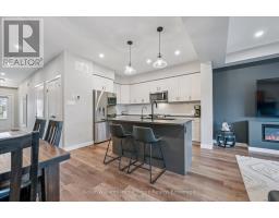 27 HEDLEY LANE - 14