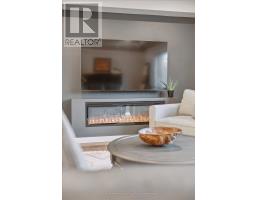 27 HEDLEY LANE - 22