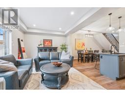 27 HEDLEY LANE - 25