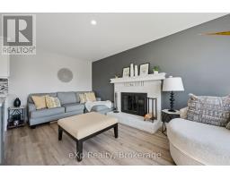 27 NOTCHWOOD COURT - 13