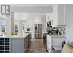 27 NOTCHWOOD COURT - 15