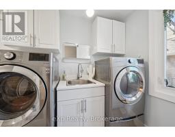 27 NOTCHWOOD COURT - 21