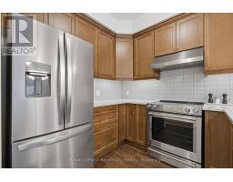 106 - 19 STUMPF STREET - 17