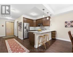 106 - 19 STUMPF STREET - 18