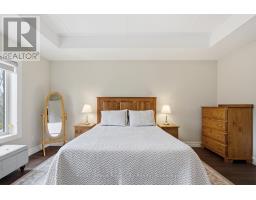 106 - 19 STUMPF STREET - 26