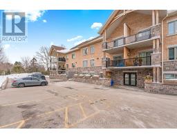 106 - 19 STUMPF STREET - 41