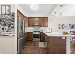 106 - 19 STUMPF STREET - 8