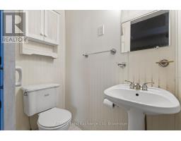 484 QUEEN STREET - 15