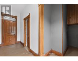 484 QUEEN STREET - 22