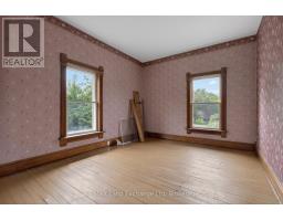 484 QUEEN STREET - 28