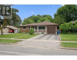 113 APPLEWOOD CRESCENT - 3