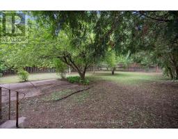 113 APPLEWOOD CRESCENT - 37