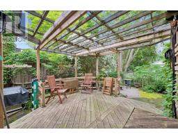 16 CAVELL AVENUE - 34